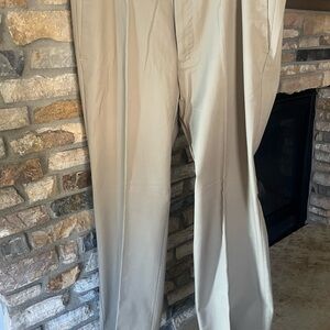 Banana Republic Men's Khaki Chinos